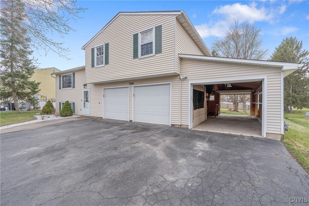 7756 Signet Lane, Cicero, New York image 29