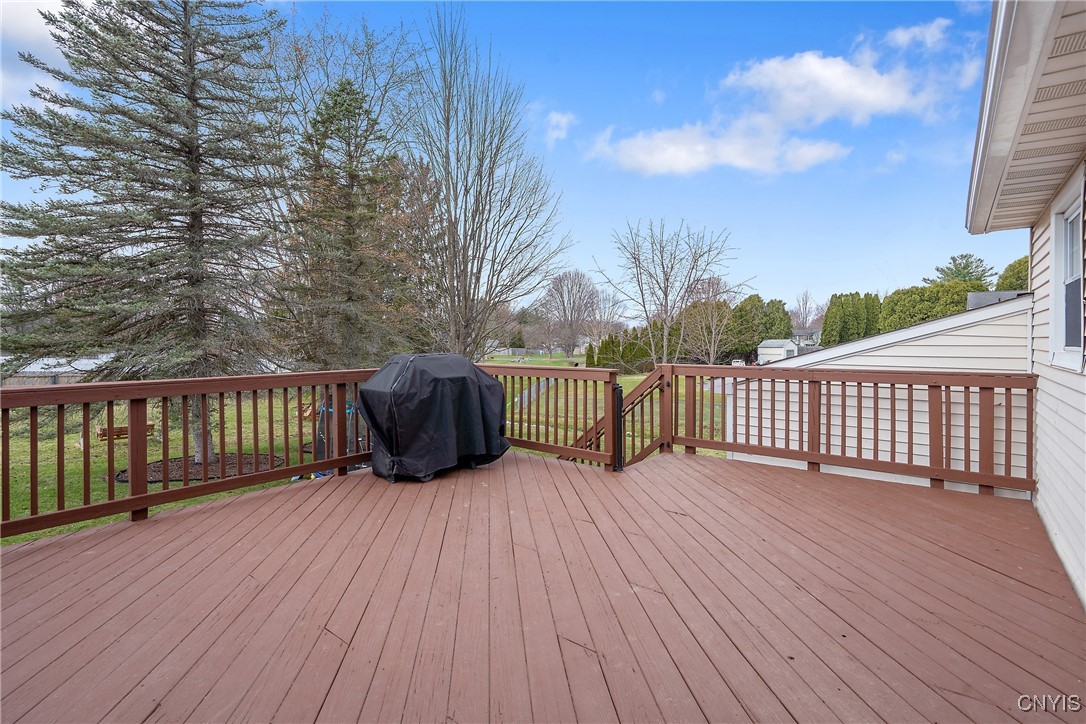 7756 Signet Lane, Cicero, New York image 32