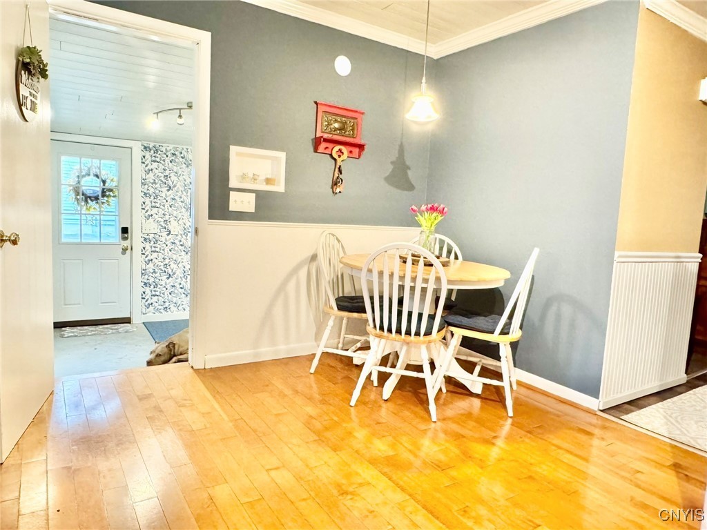 328 N Main Street, Manlius, New York image 7
