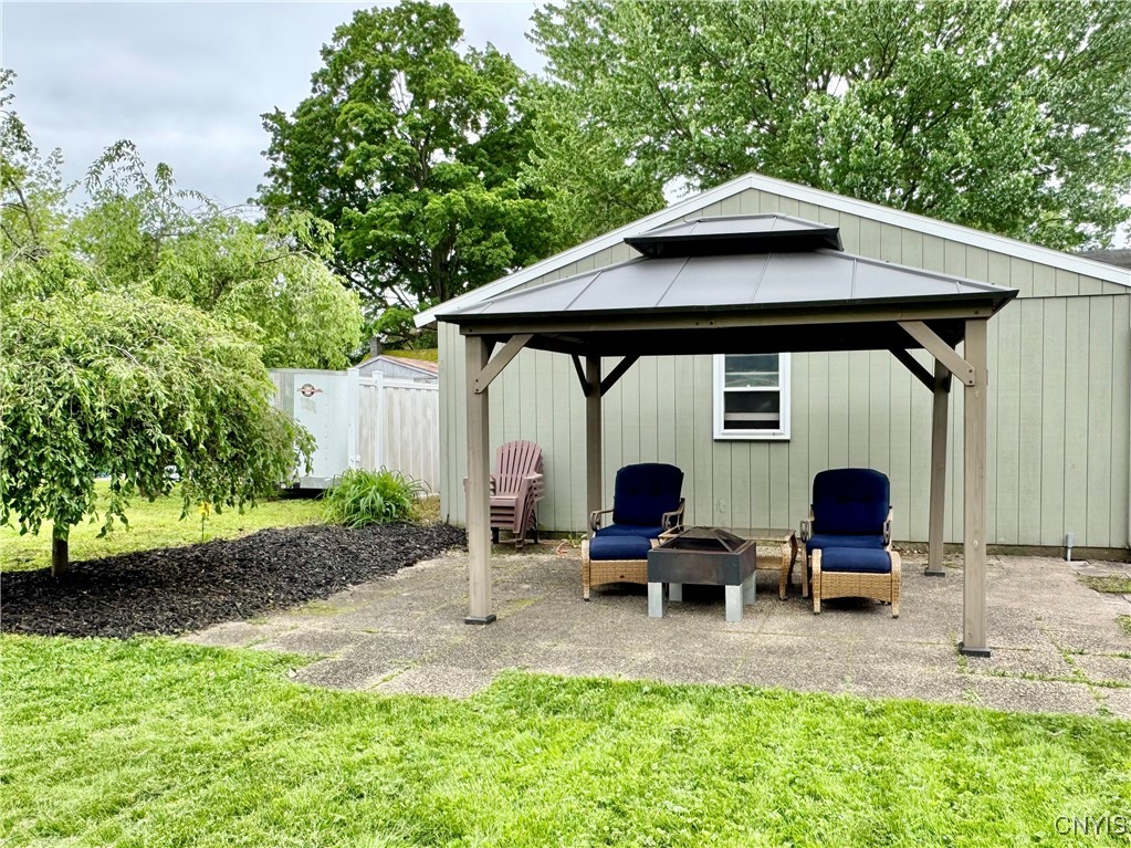 328 N Main Street, Manlius, New York image 3