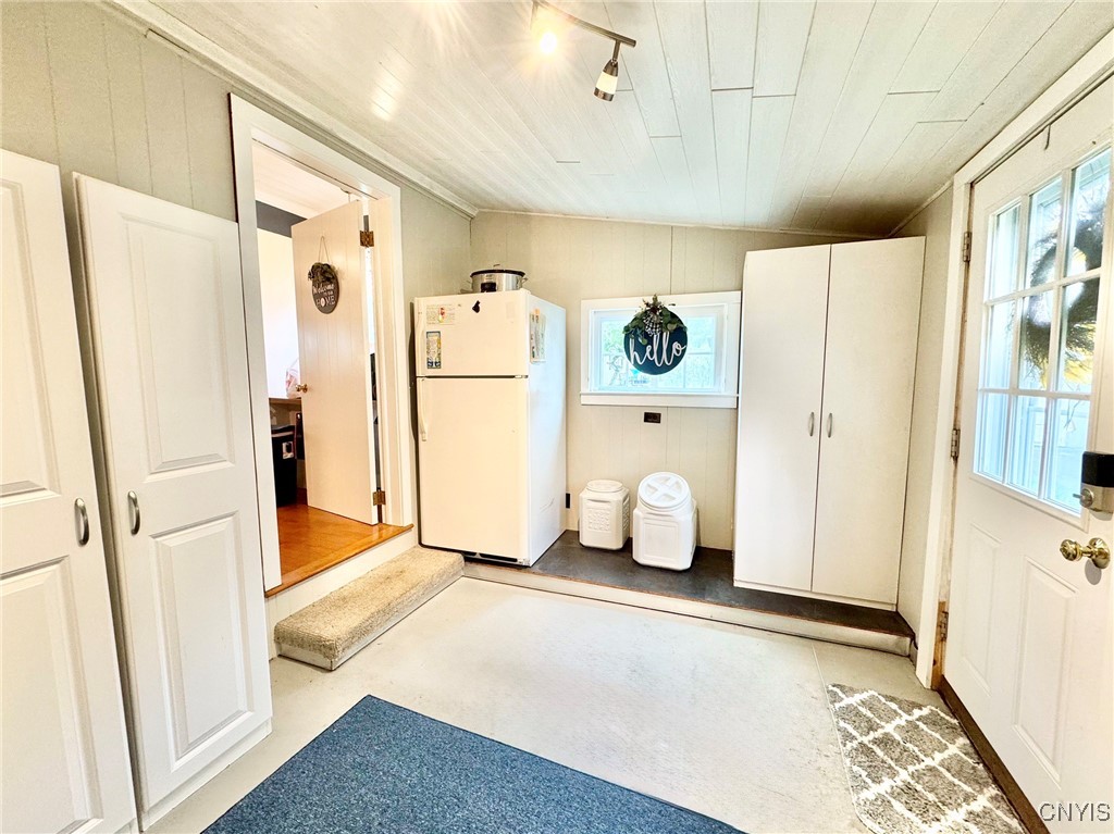328 N Main Street, Manlius, New York image 9