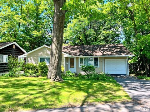 276 Reed Avenue Syracuse NY 13207