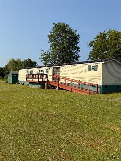 Photo of 21 Honey Hill Road, Granby, NY 13069 (MLS # S1694505)