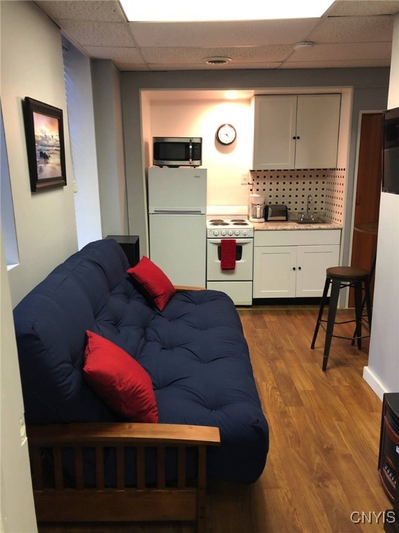 Norwich-City, New York 13815, United States, 10 Bedrooms Bedrooms, ,Residential,Active,49695