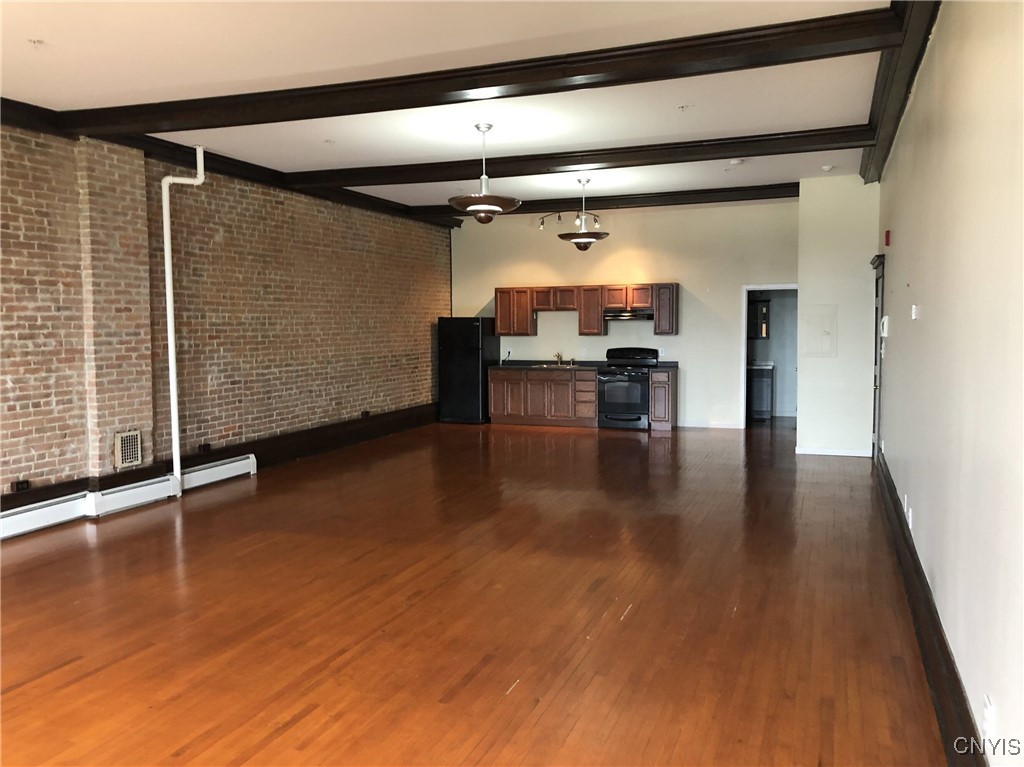 Norwich-City, New York 13815, United States, 10 Bedrooms Bedrooms, ,Residential,Active,49695