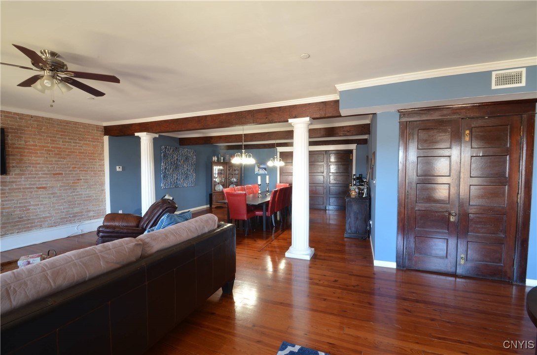 Norwich-City, New York 13815, United States, 10 Bedrooms Bedrooms, ,Residential,Active,49695