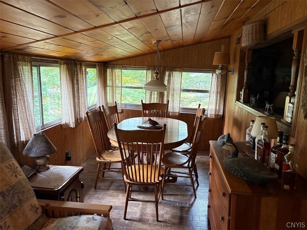 426 Brady Beach Road