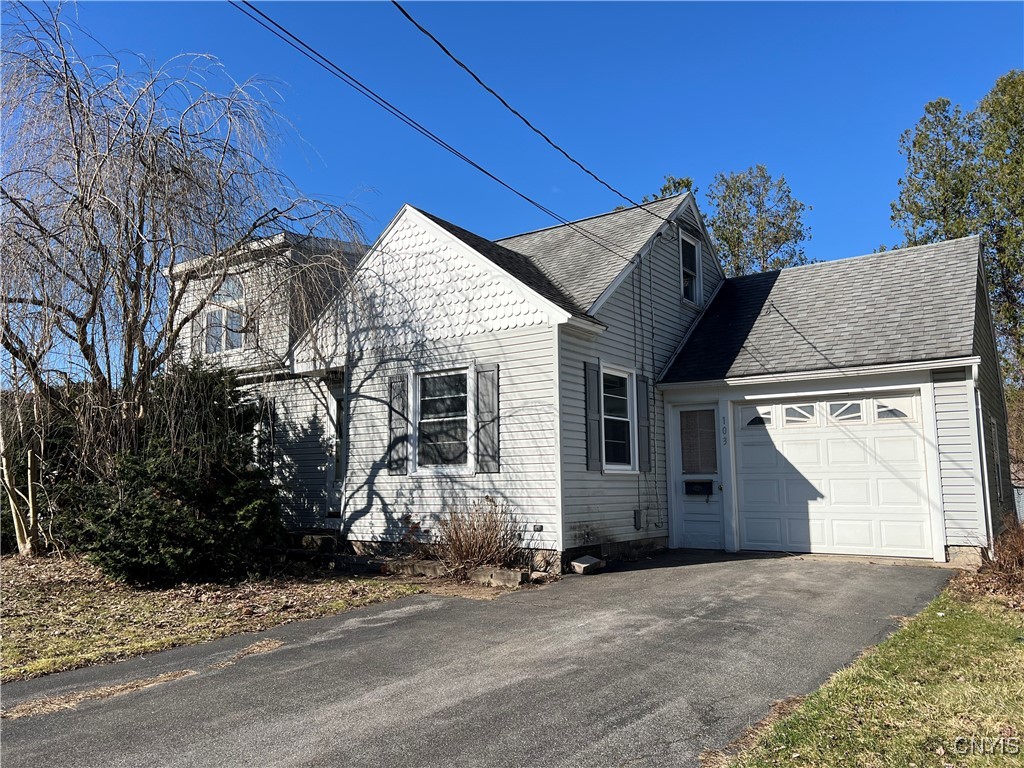 103 Rockland Drive, Clay, New York image 1