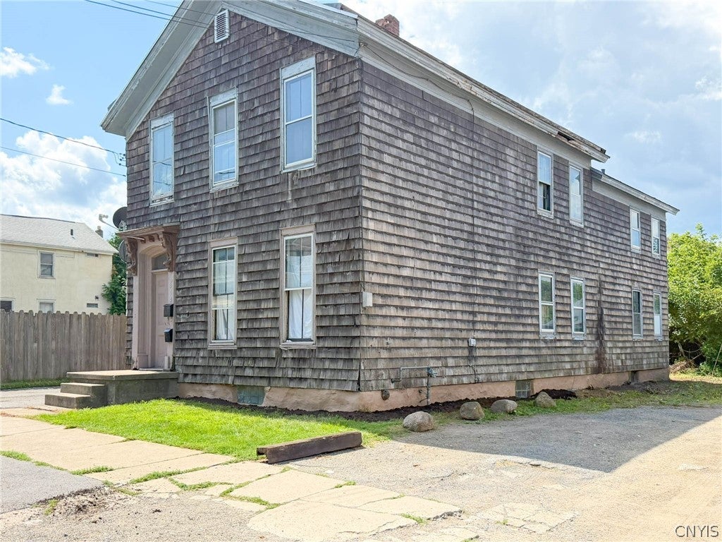604 Mohawk Street