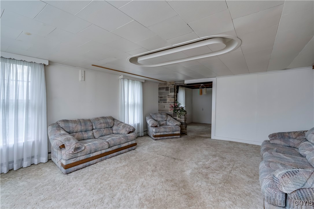 148 E Division Street