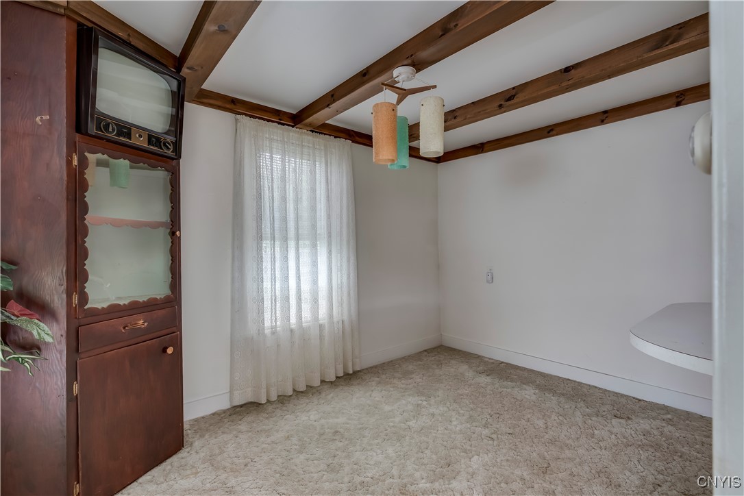 148 E Division Street