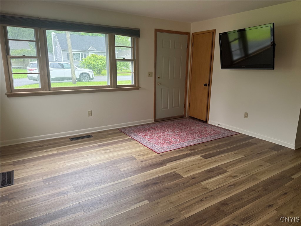 232 Millen Drive, Clay, New York image 4