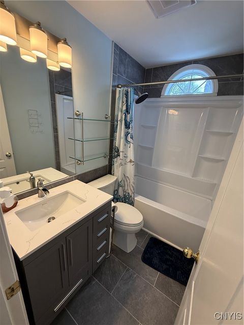 Tiny photo for 8217 Royal Scarlet Drive, Lysander, NY 13027 (MLS # S1660930)