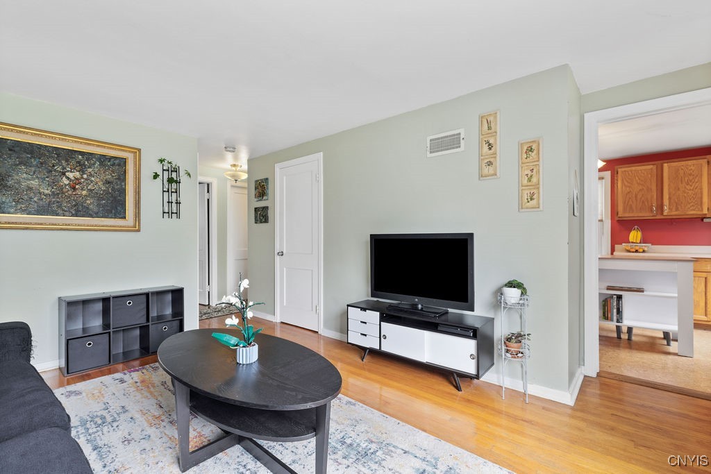 320 Stafford Avenue, Syracuse, New York image 6