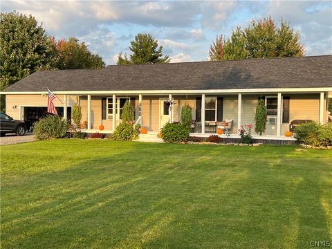 Photo of 38158 County Route 15, Orleans, NY 13656 (MLS # S1684479)