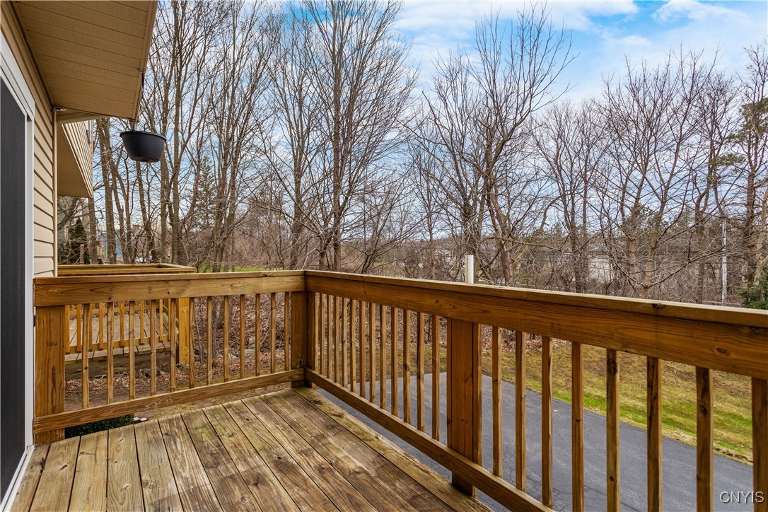 8124 Verbeck Drive, Manlius, New York image 18