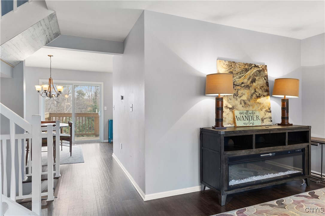 8124 Verbeck Drive, Manlius, New York image 4