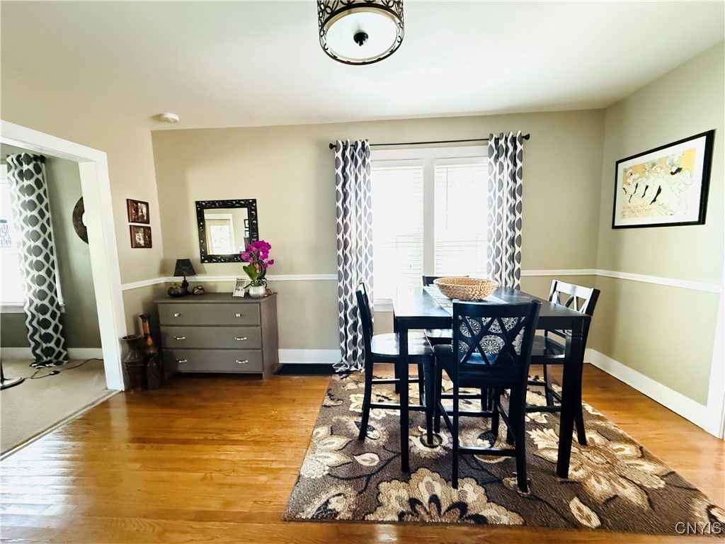 Cortland, New York 13045, United States, 3 Bedrooms Bedrooms, ,2 BathroomsBathrooms,Residential,Pending,162120