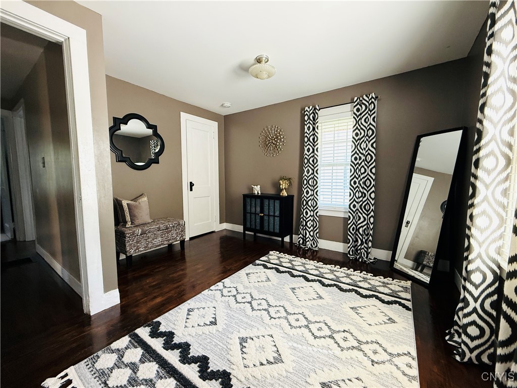 Cortland, New York 13045, United States, 3 Bedrooms Bedrooms, ,2 BathroomsBathrooms,Residential,Pending,162120