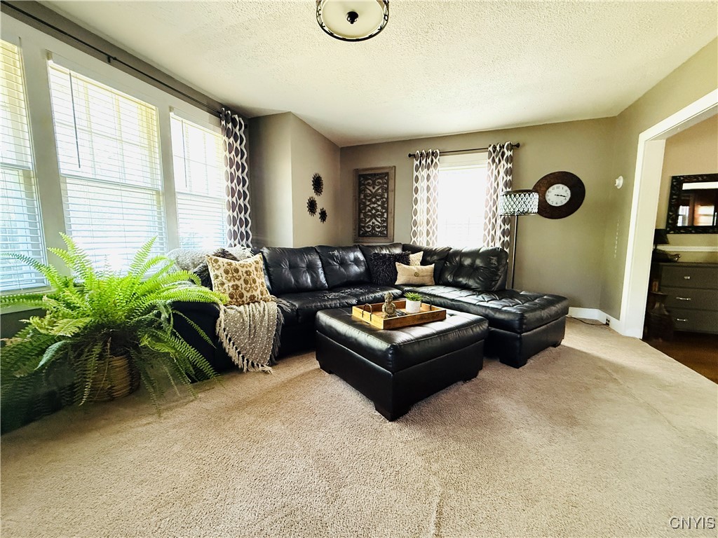 Cortland, New York 13045, United States, 3 Bedrooms Bedrooms, ,2 BathroomsBathrooms,Residential,Pending,162120