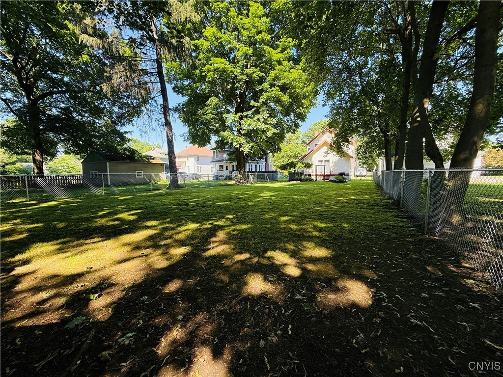 Cortland, New York 13045, United States, 3 Bedrooms Bedrooms, ,2 BathroomsBathrooms,Residential,Pending,162120