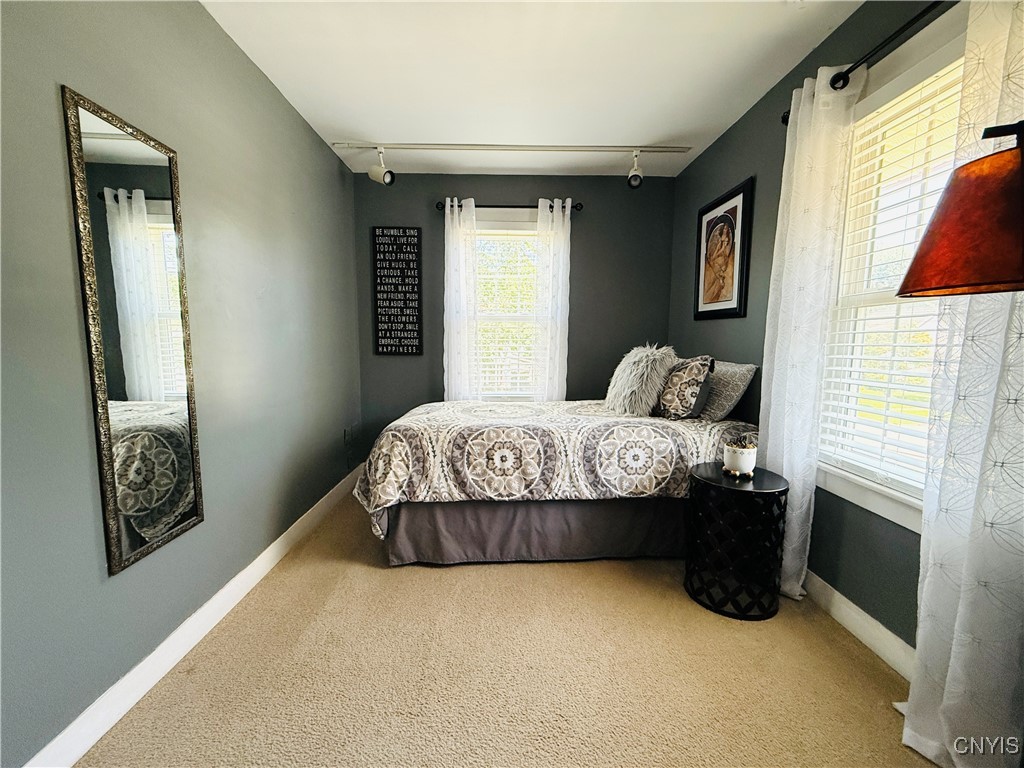 Cortland, New York 13045, United States, 3 Bedrooms Bedrooms, ,2 BathroomsBathrooms,Residential,Pending,162120