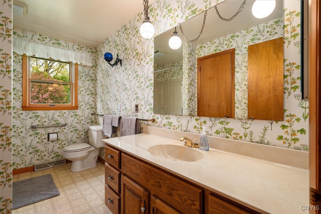 120 Hillcrest Drive, Hastings, New York image 26