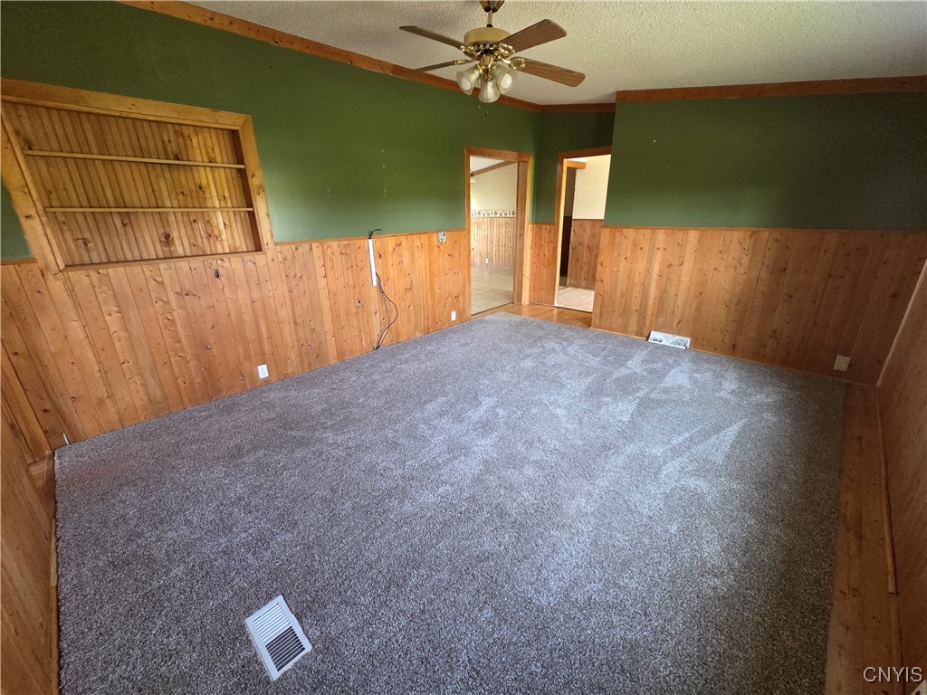 Ellisburg, New York 13605, United States, 5 Bedrooms Bedrooms, ,3 BathroomsBathrooms,Residential,Active,97499