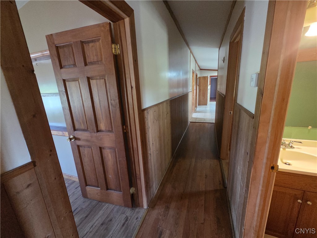 Ellisburg, New York 13605, United States, 5 Bedrooms Bedrooms, ,3 BathroomsBathrooms,Residential,Active,97499