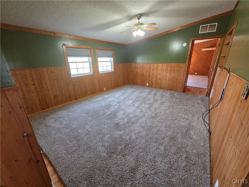 Ellisburg, New York 13605, United States, 5 Bedrooms Bedrooms, ,3 BathroomsBathrooms,Residential,Active,97499