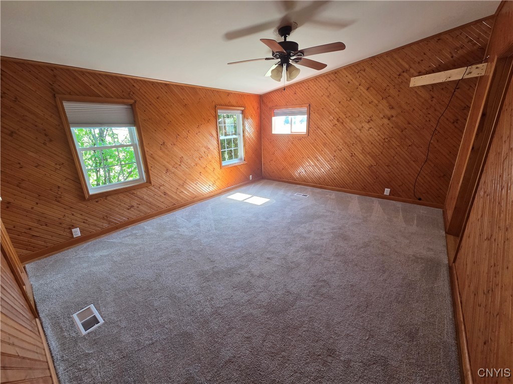 Ellisburg, New York 13605, United States, 5 Bedrooms Bedrooms, ,3 BathroomsBathrooms,Residential,Active,97499