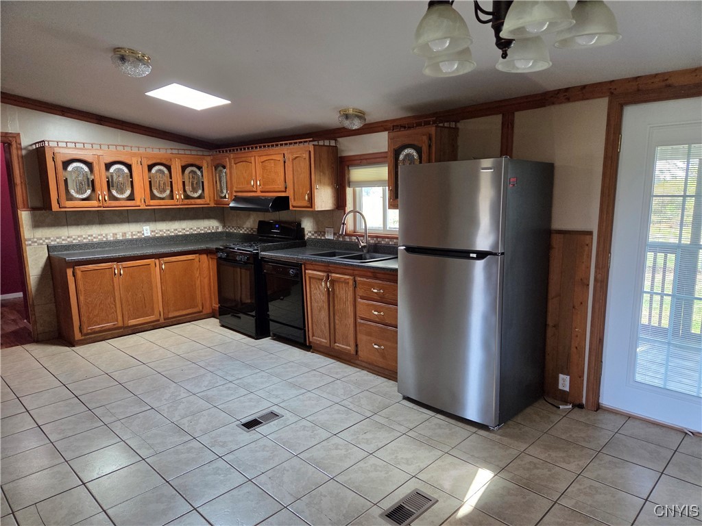 Ellisburg, New York 13605, United States, 5 Bedrooms Bedrooms, ,3 BathroomsBathrooms,Residential,Active,97499