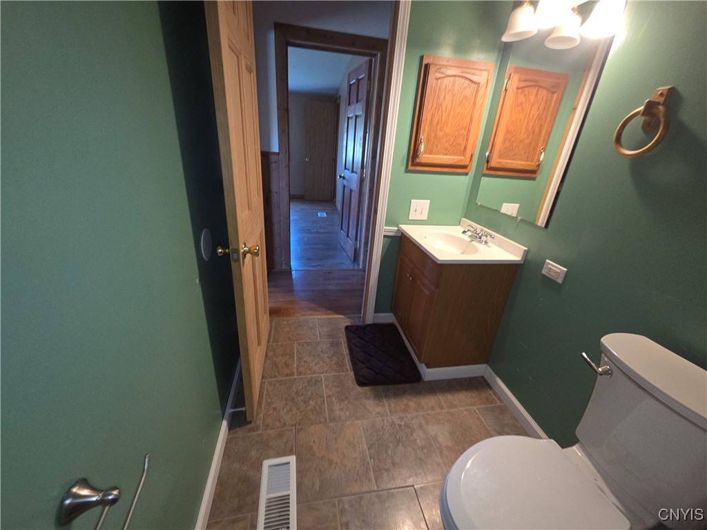 Ellisburg, New York 13605, United States, 5 Bedrooms Bedrooms, ,3 BathroomsBathrooms,Residential,Active,97499