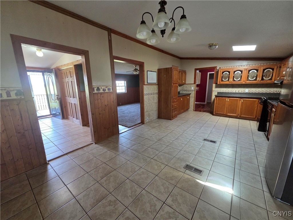 Ellisburg, New York 13605, United States, 5 Bedrooms Bedrooms, ,3 BathroomsBathrooms,Residential,Active,97499