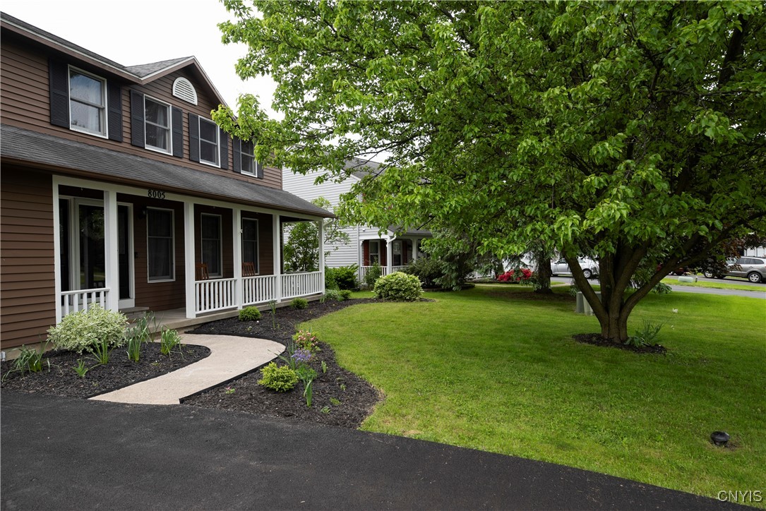 8005 Fir Dr Drive, Clay, New York image 17