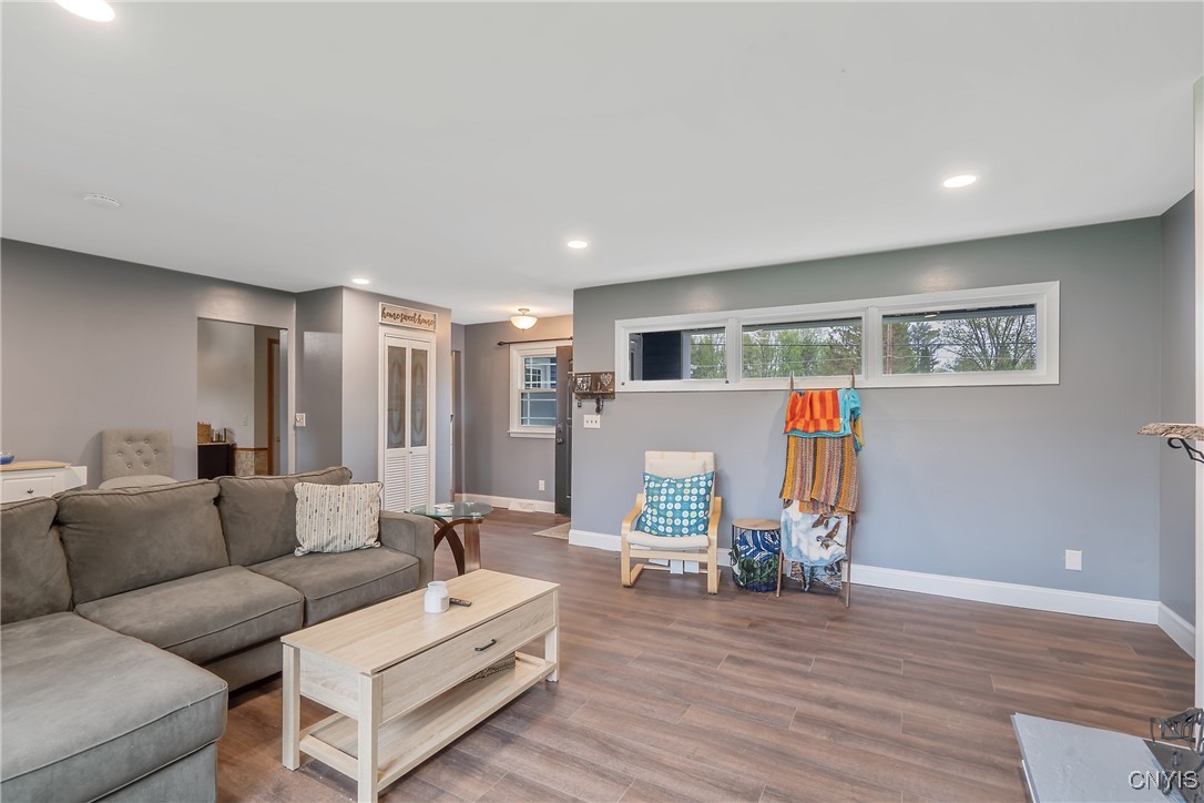 8327 Thompson Road, Cicero, New York image 8