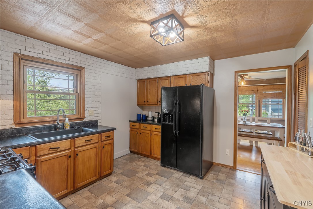 8327 Thompson Road, Cicero, New York image 10