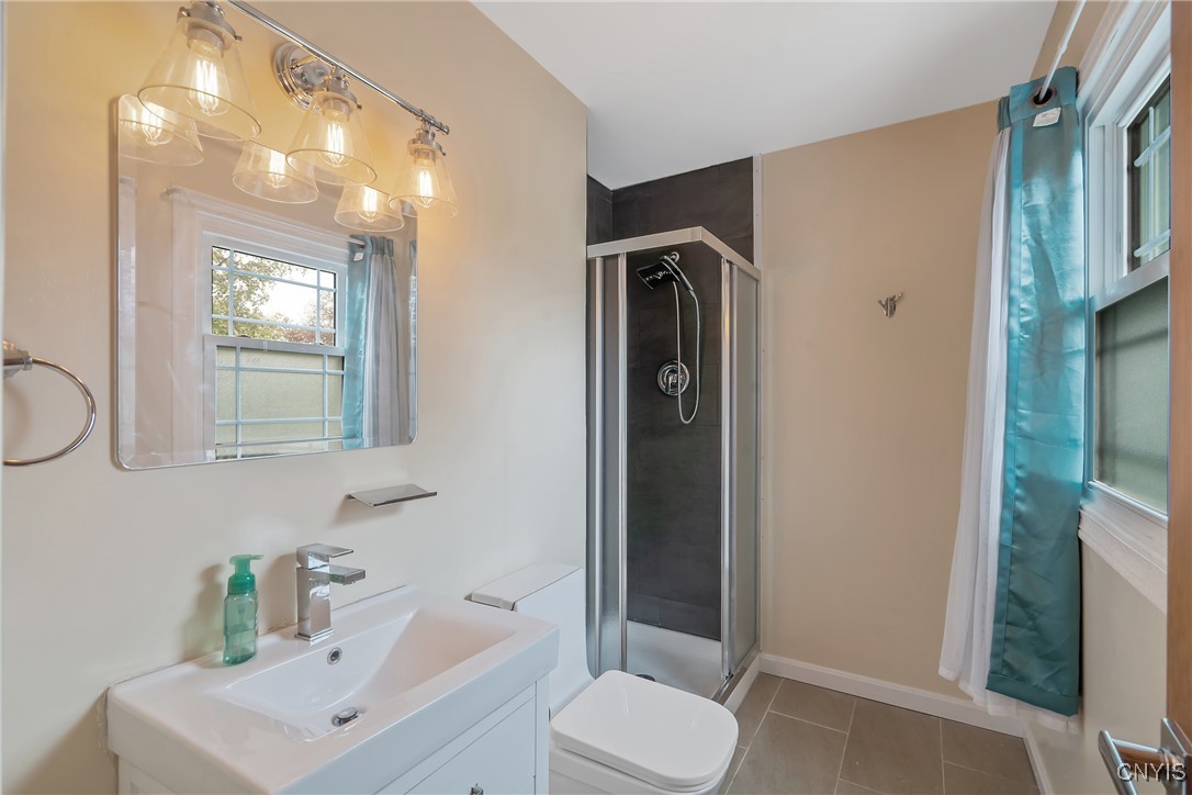 8327 Thompson Road, Cicero, New York image 25
