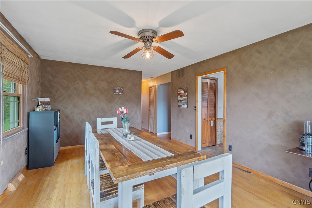 8327 Thompson Road, Cicero, New York image 17
