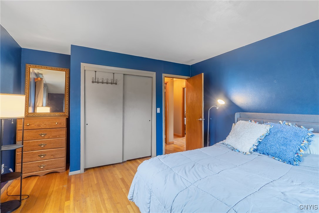 8327 Thompson Road, Cicero, New York image 23