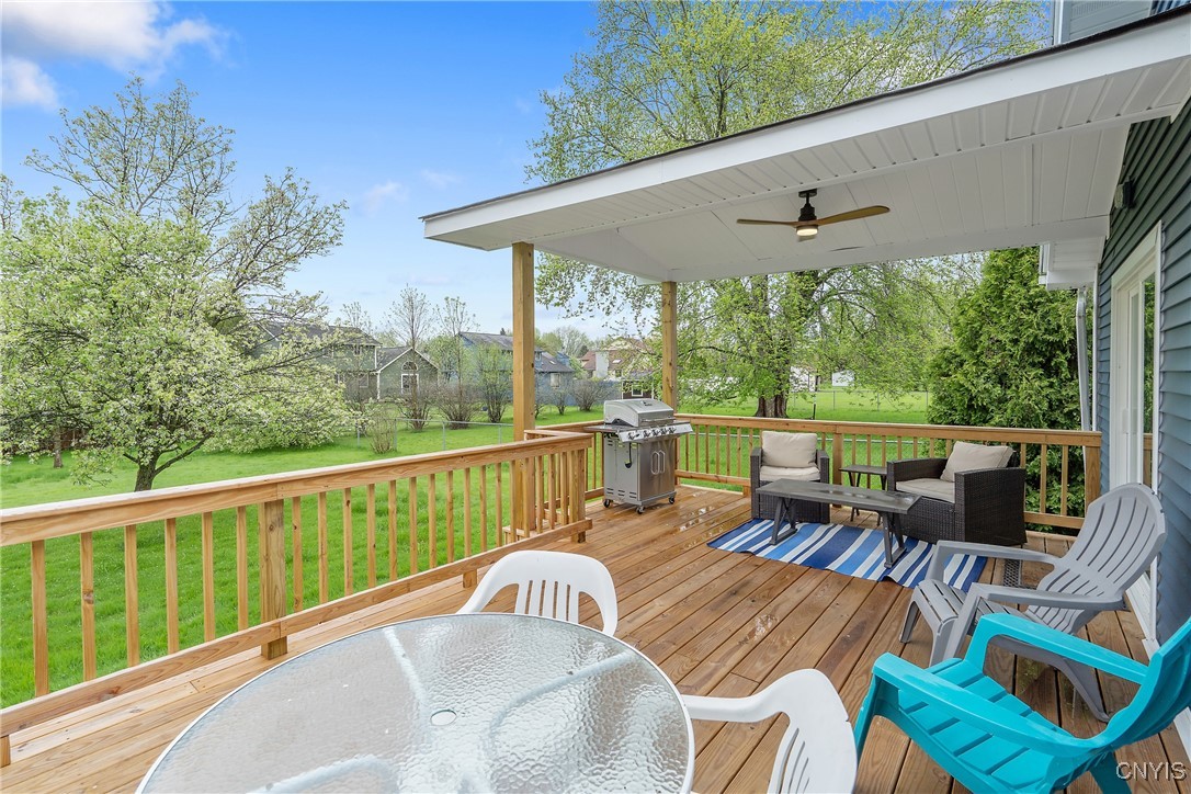 8327 Thompson Road, Cicero, New York image 33