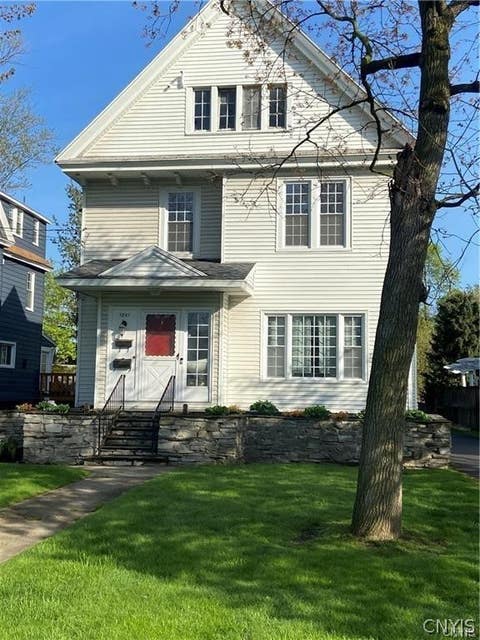Apartment For Rent - 1801 James Street Street #2<br/> Onondaga County, Syracuse, NY 13206
