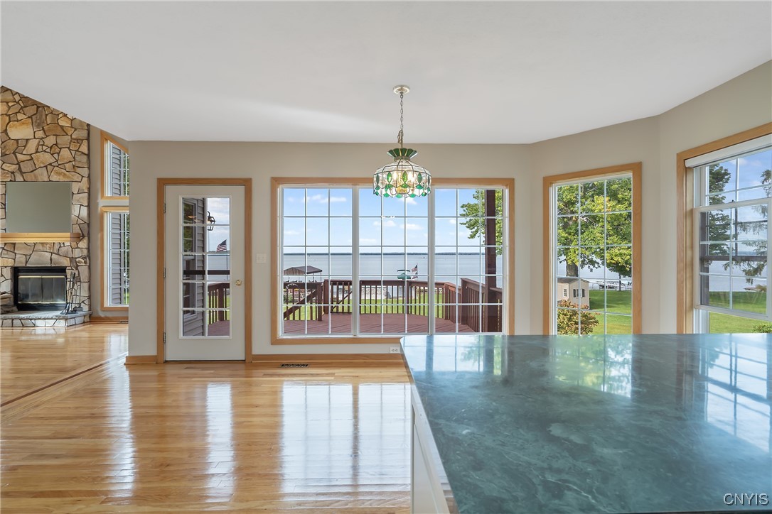 7179 Lakeshore Road, Cicero, New York image 9