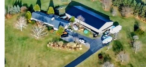 4124 Henneberry Road, Manlius, NY 13104 - #: S1621189