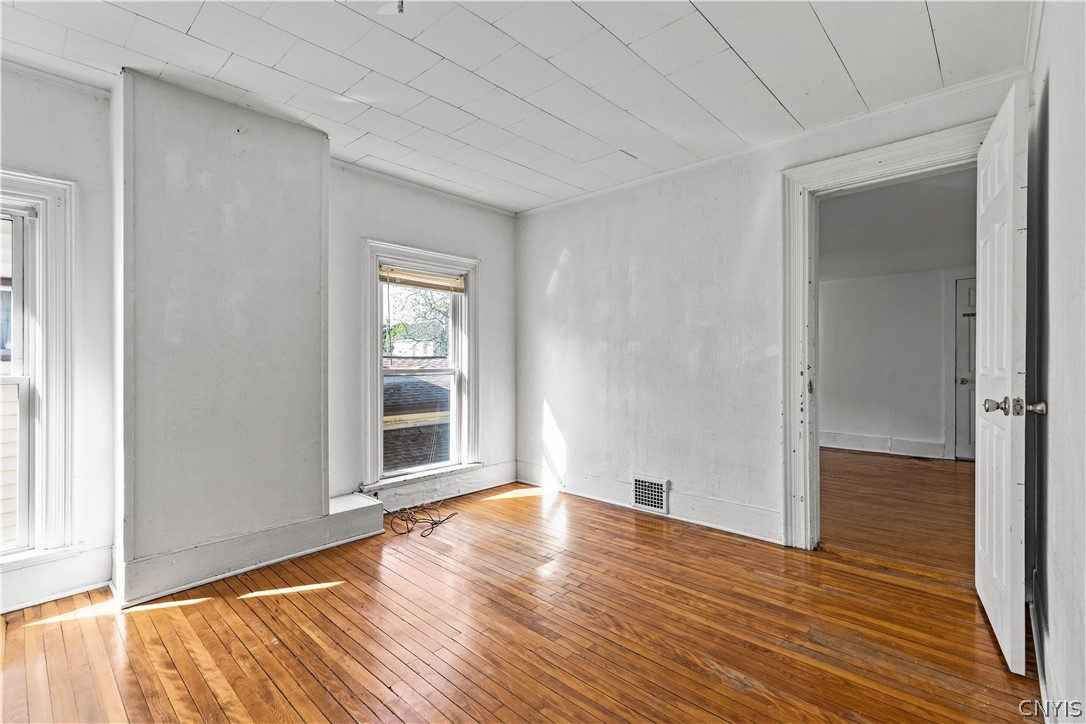 170 W 8th Street