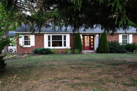 22 Ely Drive, Dewitt, NY 13066 - #: S1637843