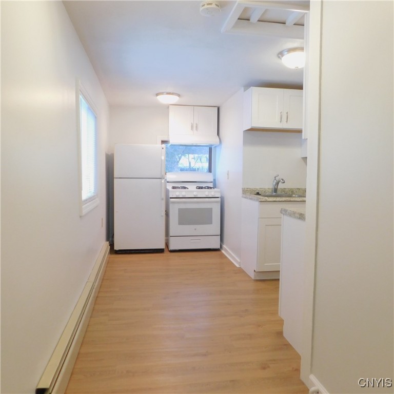 Salina, New York 13088, United States, 2 Bedrooms Bedrooms, ,1 BathroomBathrooms,Residential,Active,20007