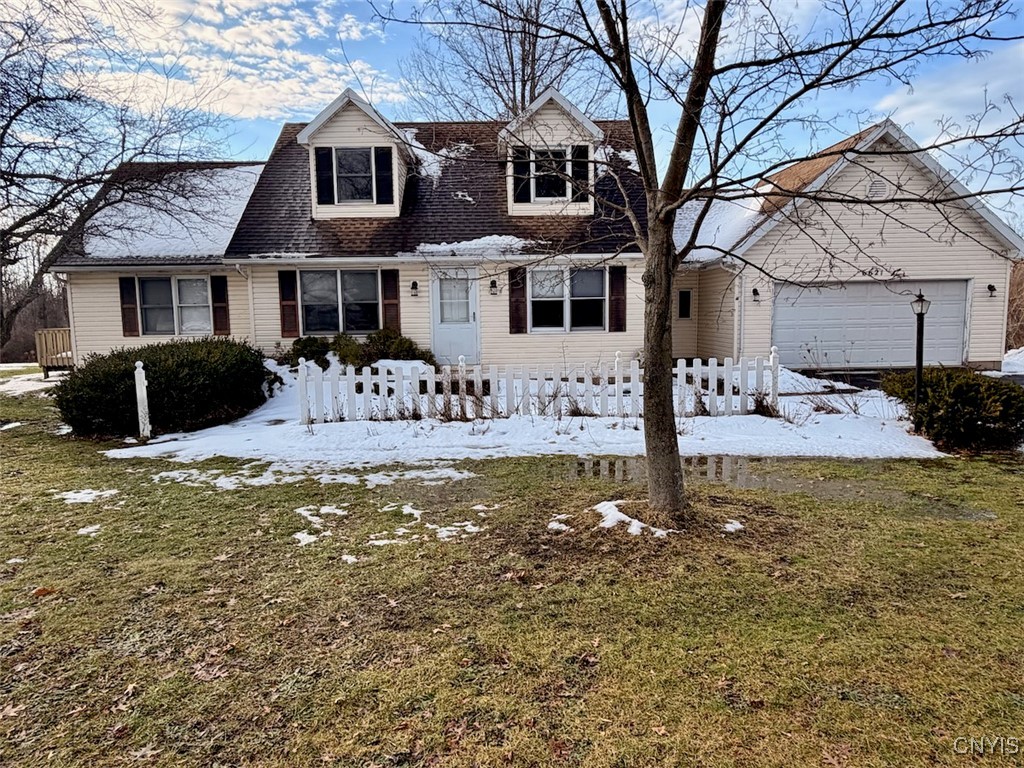 6621 E Port Bay Road