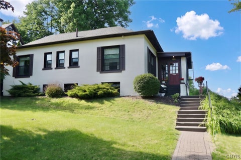 Homes For Sale - 190 Parkside Avenue<br/> Syracuse, NY 13207