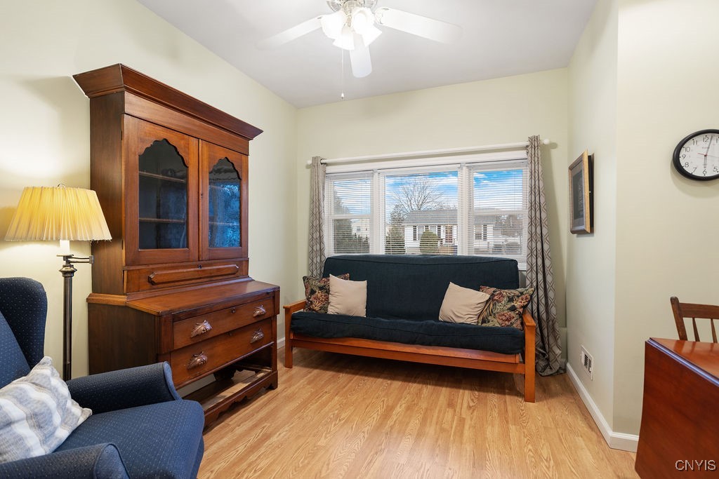 315 Germania Avenue, Camillus, New York image 17